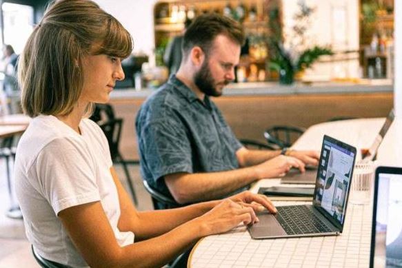Sale of Digital Products | What Digital Nomads Do for A Living One Search Pro Marketing